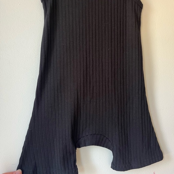 🌼 5/$25 Kids Black Ribbed Sleeveless Romper Jumpsuit Toddler Girl Size 120 4-5Y - Picture 6 of 8